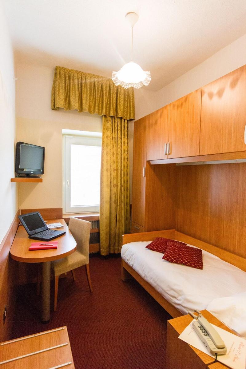 Hotel Sant'Ilario Rovereto  Exterior photo
